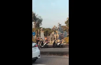 警一攔就跑？台中4人開車門狂奔　近期移工拒檢、肇逃案件頻傳引關注