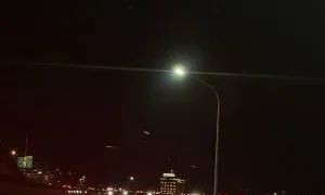 宜蘭北返塞到崩潰!國5深夜變「大型停車場」 網友苦撐:看到匝道口但膀胱快撐不住