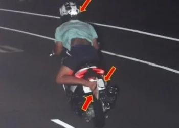 腳遮車牌意圖逃避超速取締！　苗栗機車騎士異想天開仍難逃法網