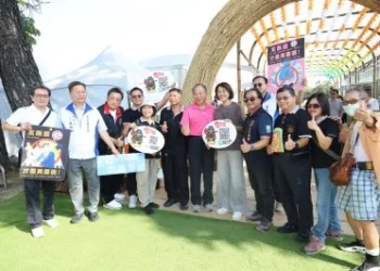 南投茶博人氣旺　許淑華攜手地檢署宣導反賄選