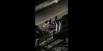 北屯2男酒後失控！推擠攻擊員警　遭當場制伏送辦