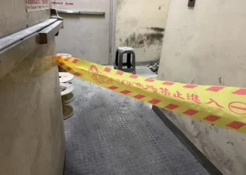 南港車站抽菸釀火警！　鐵路警察逮逮捕釀災男子公共危險罪送辦