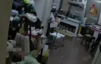 台中56歲男煮糖水救低血糖母親卻跌倒！8旬老母急按求救鈕　警火速到場救援