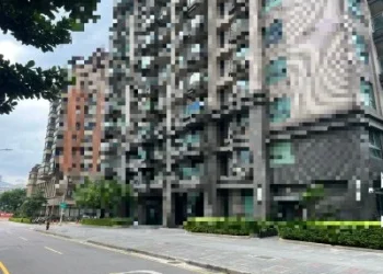 警悚雙屍案！淡水夫妻陳屍租屋處　妻子「裹棉被坐冰櫃」