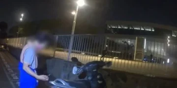高雄八旬嬤忘記機車停哪！一天3訪衛武營　警暖心助尋回
