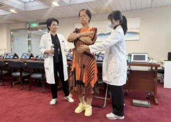 中榮社區篩檢警訊！近 4 成 4 長者認知異常、逾 3 成 5 行動能力亮紅燈