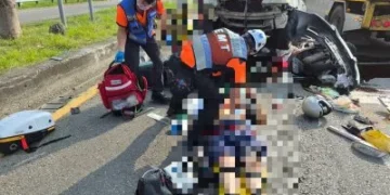 台南永康交流道車禍!轎車連撞2機車 1騎士送醫後身亡「1死1傷」