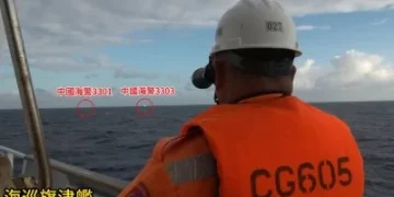 快訊／中國海警2船闖東沙限制水域！海巡一對一監控　雙方持續對峙